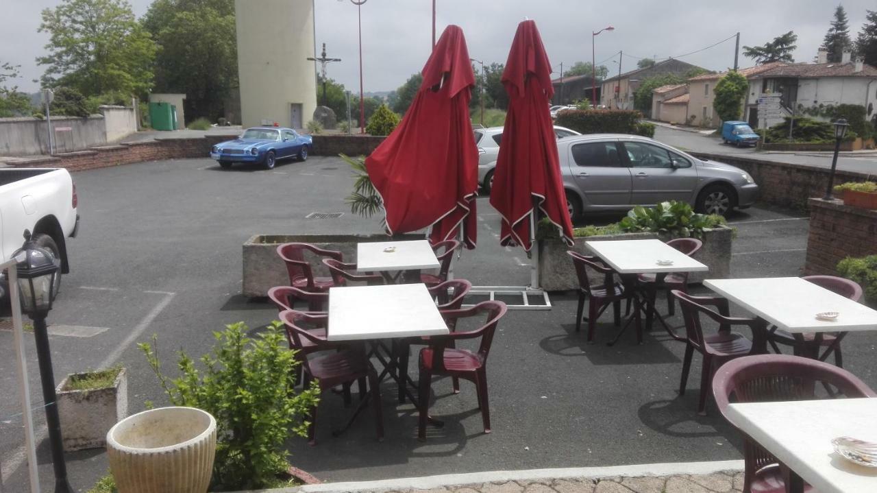 Le Barry Hotel Villefranche-dʼAlbigeois Kültér fotó